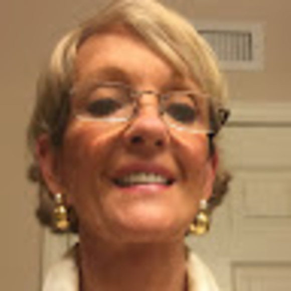 Meet your Posher, Sue - Picture 1 of 1